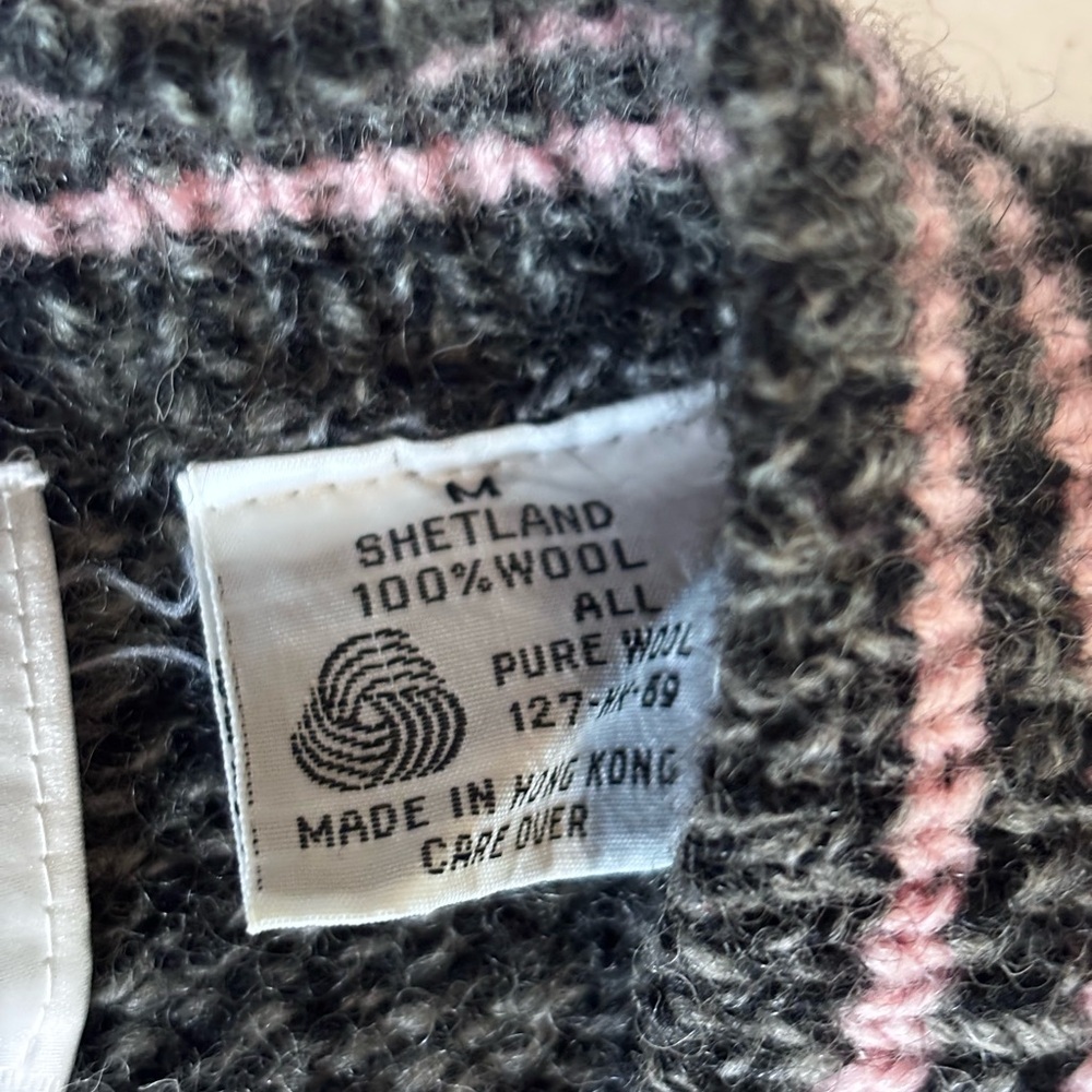 Brass Plum 100% Wool Nordic Fair Isle V Neck Sweater M - Picture 4 of 9